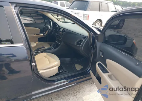 2012 Chrysler 200 Limited z USA, uszkodzony, nr VIN 1C3CCBCG0CN106999